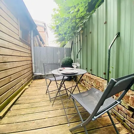 Au Coeur Du Pont Neuf Apartman *