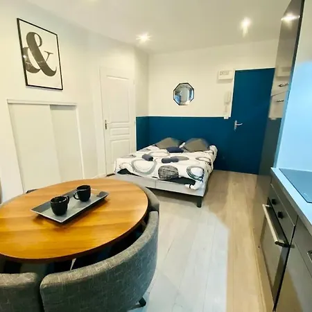 Au Coeur Du Pont Neuf Apartman